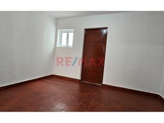 Foto 10 de ¡Escapa del bullicio de Lima y disfruta de la vida en Chaclacayo! ️

Este acogedor departamento de una habitación te ofrece la tranquilidad que busc