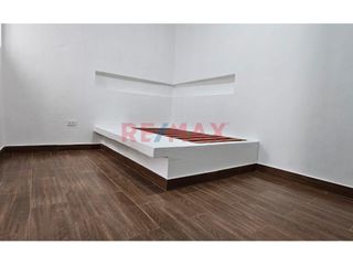 Foto 3 de ¡Escapa del bullicio de Lima y disfruta de la vida en Chaclacayo! ️

Este acogedor departamento de una habitación te ofrece la tranquilidad que busc
