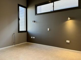 Departamento. 1 dormitorio. - (a 50 metros de Carril Urquiza) Guaymallen