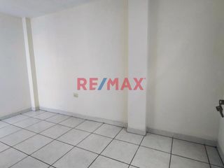 Foto 7 de VENDO LINDO DEPARTAMENTO EN TERCER PISO, TRES HABITACIONES, 2 BAÑOS, COCINA CONCEPTO CERRADO, SALA COMEDOR Y RECEPCIÓN. UBICADA MUY CERCA A UPN, MALL