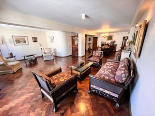 Foto 1 de Exclusivo piso de 4 dormitorios en Barrio Norte, a metros de Plaza Urquiza, en VENTA