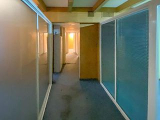 Oficina · Cochera · 125 m²