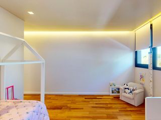 Casa  4 dormitorios en  venta La Plata