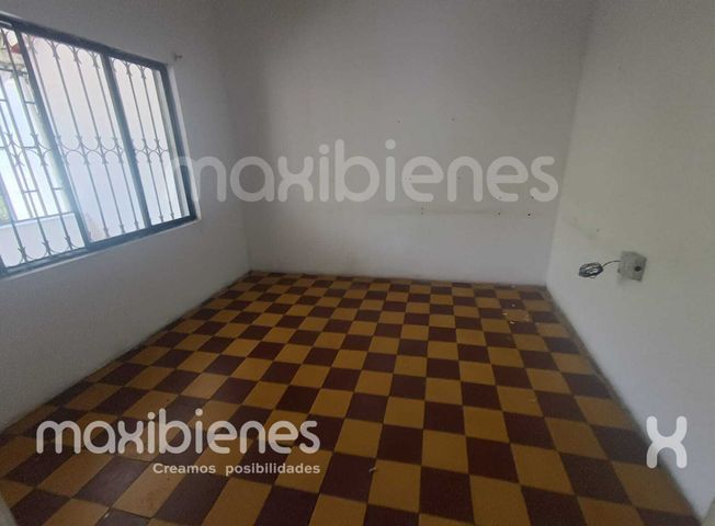 Casa en arriendo en Robledo