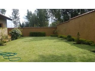Foto 18 de casa en venta en rio amarillo sayausi san sebastian de lujo con area verde