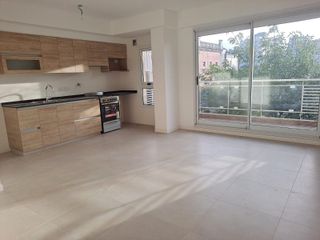 Foto 1 de Hermoso Semipiso en Alquiler 2 AMBIENTES   a Estrenar con balcón Super