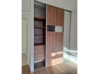Foto 6 de Hermoso Semipiso en Alquiler 2 AMBIENTES   a Estrenar con balcón Super