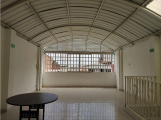 Foto 3 de VENDE EDIFICIO DE SAN NICOLAS CALI