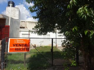 Foto 4 de Barrio Villa Adela,  dos propiedades en un mismo terreno. Oportunidad de inversion