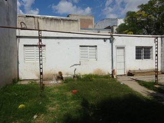 Foto 5 de Barrio Villa Adela,  dos propiedades en un mismo terreno. Oportunidad de inversion