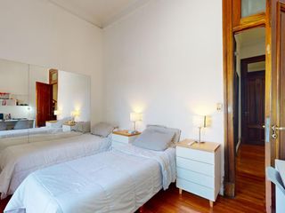Foto 29 de CASONA EN VENTA EN EL BARRIO DE FLORES