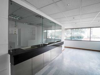 Foto 4 de oficina en arriendo/venta en versalles. Cod V1023093