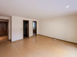 Foto 15 de apartamento en arriendo/venta en los rosales. Cod A7015