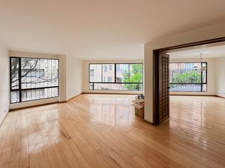 Foto 1 de apartamento en arriendo/venta en los rosales. Cod A7015