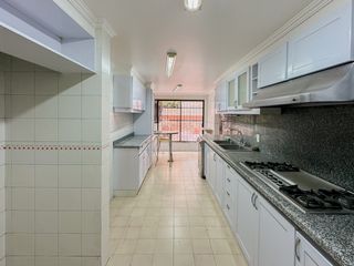 Foto 4 de apartamento en arriendo/venta en los rosales. Cod A7015