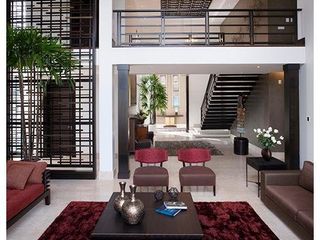 Foto 6 de ESPECTACULAR CASA AMOBLADA DE VENTA, CON PISCINA, EN URB. EXCLUSIVA CUMBAYA (Sector Colegio Menor)