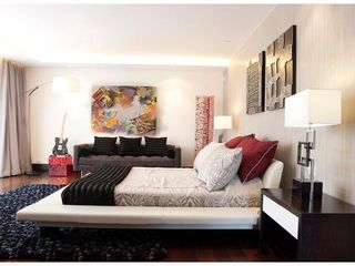 Foto 17 de ESPECTACULAR CASA AMOBLADA DE VENTA, CON PISCINA, EN URB. EXCLUSIVA CUMBAYA (Sector Colegio Menor)