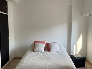 Foto 4 de Departamento en  alquiler temporario  amoblado -  con cochera- La plata