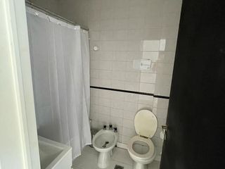 Foto 7 de Departamento en  alquiler temporario  amoblado -  con cochera- La plata