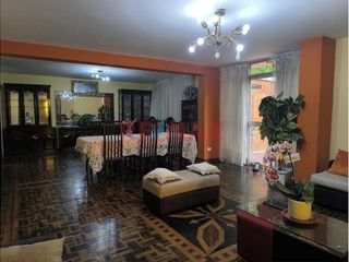 Casa en Venta en Santiago de Surco - Widok 4