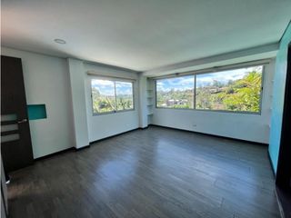 Foto 13 de Casa con Piscina para Renta en la Vía San Antonio La Ceja