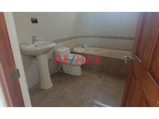 Foto 8 de 🔥Gran  Oportunidad😮 Departamento En Venta 📮 Mz F Lt 01 Urb. El Chipe Ii Etapa Sector La Laguna Ii 📐 98.99 M2  A Solo  $ 130.000