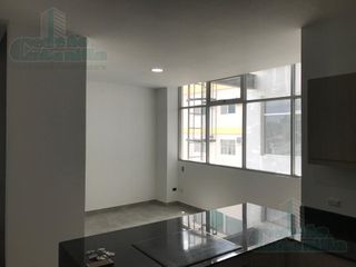 VENTA DE ESTUDIO DE ESTRENO SECTOR CENTRO