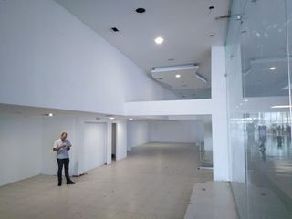 Foto 5 de local en arriendo/venta en el bosque. Cod A73