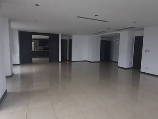 SE VENDE DEPARTAMENTO DE 4 DORMITORIOS EN ELITE BUILDING