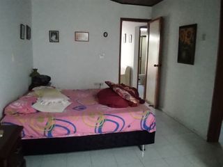 Foto 3 de Casa en Venta. 4 Dor. 150 M2 Cub