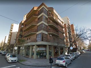 Departamento en venta - 3 dormitorios 1 baño - 107 mts2 - La Plata