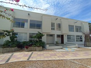 Foto 4 de casa en arriendo en ciudad santa bárbara. Cod A110258