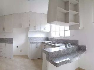 Foto 9 de Venta de casa 4 Dormitorios en Urb. Casalaguna Etapa Brisana Cerca Riocentro Dorado.
