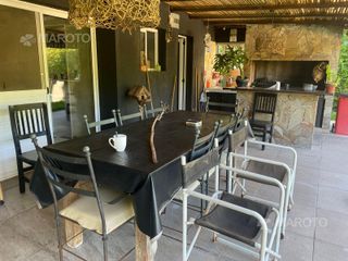 Foto 5 de CASA EN VENTA EN FINCAS DE MASCHWITZ - MAROTO PROPIEDADES