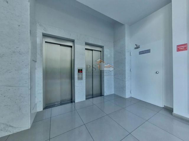 Excelente Depto  2 ambientes  vista al parque al Contrafrente  Full Amenities