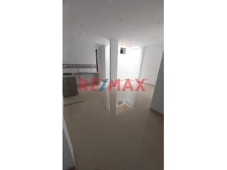 Foto 14 de ¡Casa de Estreno en Urb. La Ensenada III Etapa!
Ubicación Ideal: A la espalda de la Universidad Señor de Sipán, en una zona tranquila y segura con pa