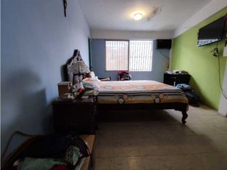 Foto 6 de VENDO HERMOSA CASA EN URDESA NORTE(INCLUYE SUITE Y DEPARTAMENTO)