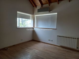 Casa en venta de 4 dormitorios c/ pileta en Cipolletti