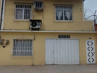 Foto 1 de Casa de Venta en Puerto Bolivar, Machala, Ecuador