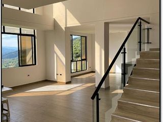 Foto 2 de VENTA de CASAS en GIRON