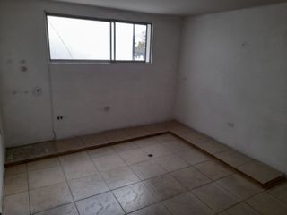 Foto 9 de Rento oficina 80 M2 en la Jipijapa cerca Shyris