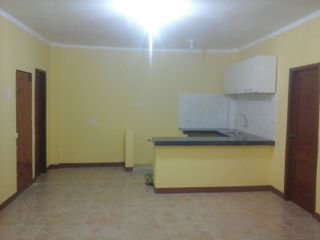 Foto 2 de VENTA DE CASA MAPASINGUE (DC)