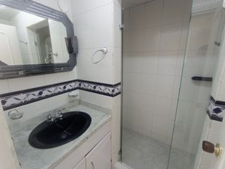 Foto 11 de apartamento en arriendo en alhambra. Cod A56310