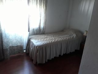 Foto 7 de Sobre dos Terrenos formando 500 metros 5 ambientes, y baños con Dto interno excelente zona