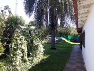 Foto 10 de Sobre dos Terrenos formando 500 metros 5 ambientes, y baños con Dto interno excelente zona