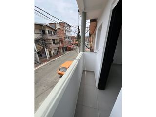 Venta de apartamento en Manrique Santa Inés, Medellín