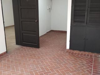 Foto 10 de oficina en arriendo/venta en la playa. Cod V11013