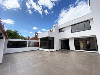 Foto 1 de VENTA de CASAS en BOGOTA
