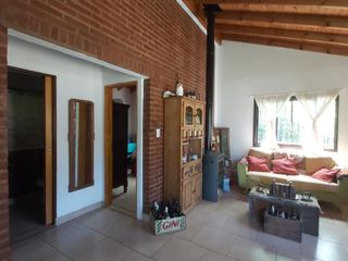 Venta Casa -  2 habitaciones en Salvador María, Lobos