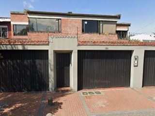 Foto 5 de oficina en venta en la esmeralda. Cod V4013